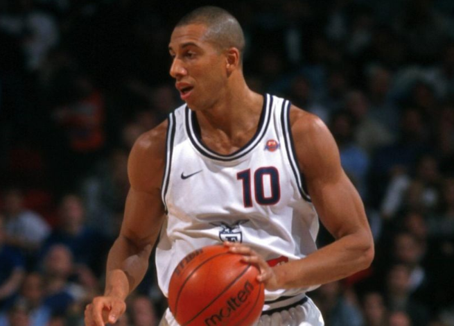 Basket Itinere Biografie - Carlton Myers